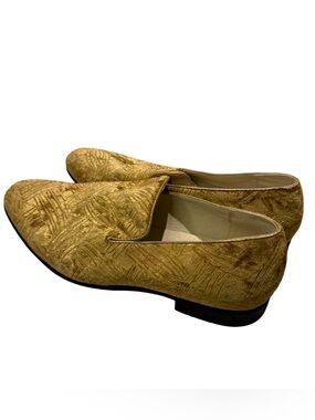 Men's Textured Mustard Velvet Slip-On Loafers